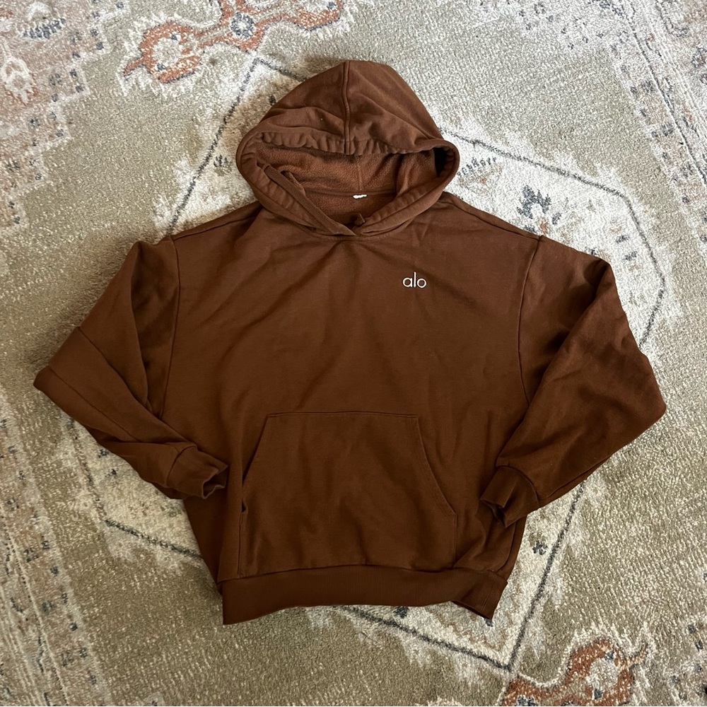 ALO Yoga Brown Hoodie- accolade hoodie- chocolate brown- medium